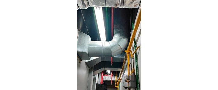 Exemplos de sprinkler instalado com distância excessiva do teto